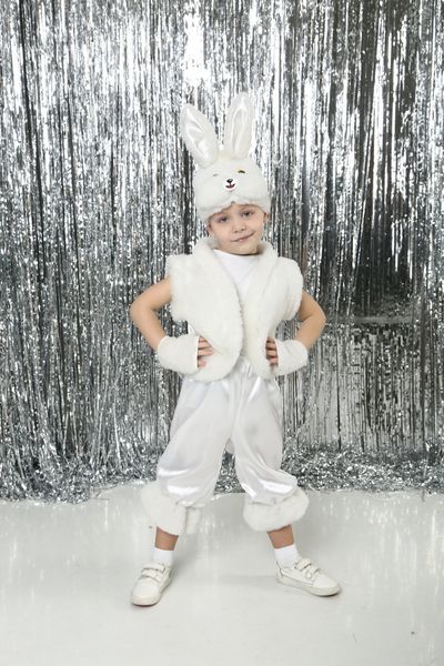 Дитячий новорічний костюм білого зайчика rabbit фото